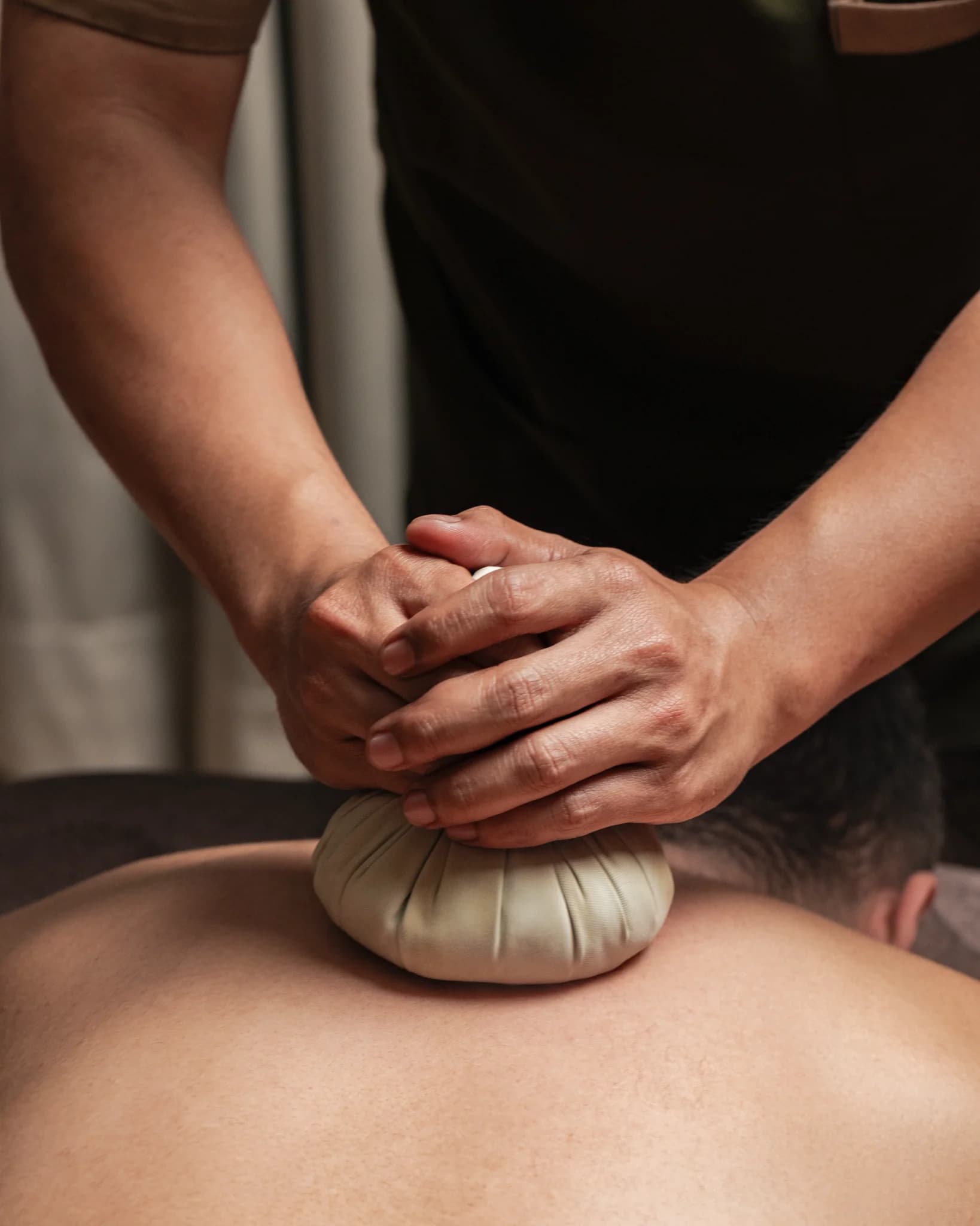 Herbal Pressure Massage